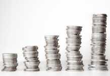 Ile trzeba mieć pieniędzy na wyjazd do pracy do Holandii?