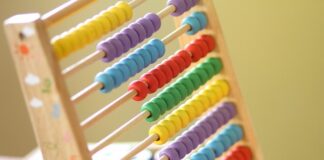 Jak napisać dobrze e8 z matematyki?