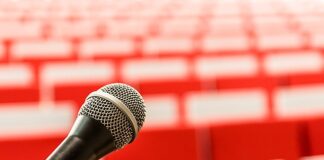 Czy trzeba chodzić na wykłady studia?