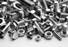 Jak odkręcić zapieczoną i zardzewiałą śrubę